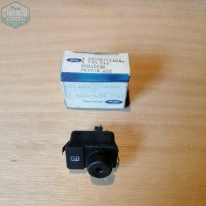 interrupteur de chauffage lunette arrière escort mk4 origine -ref : 6139518