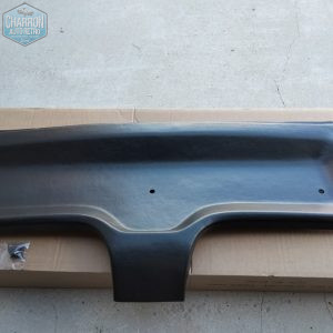 Plage arrière Ford Capri Mk1 avec grille de ventilation intégrées