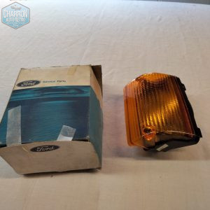 clignotant complet gauche granada mk1 -ref : 72GG13369AA