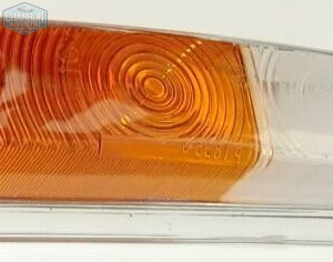 cabochon de clignotant / veilleuse coté DROIT OSI