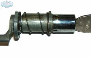 barillet de porte avec clef taunus P3