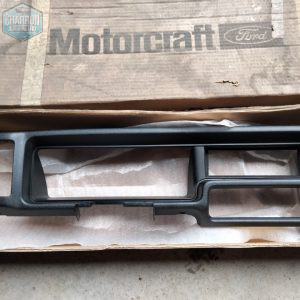 casquette tabeau de bord fiesta mk2, neuf origine