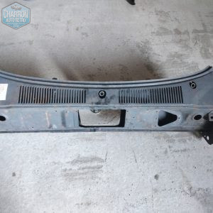 baie de pare brise/cloison fiesta mk2