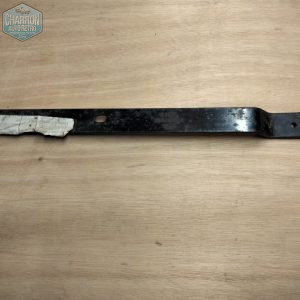 Ferrure droite de pare chocs avant Capri mk2 | Ref : 1550322