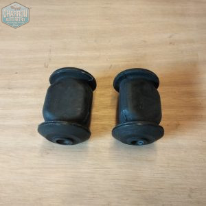 kit de 2 silent bloc oeillet arriere de lame P7/OSI