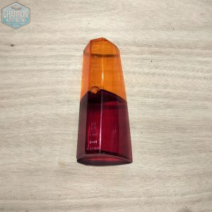 cabochon feux arriere droit taunus P7b, neuf d'origine