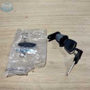 barillet de porte noir coté gauche sierra mk1 et sierra mk2 02/90-02/93 , pièce d'origne-ref : 61741020